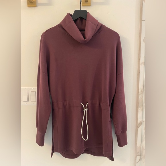 Varley Freya High Neck Sweatshirt with Drawcord in deep mahogany - Picture 3 of 4